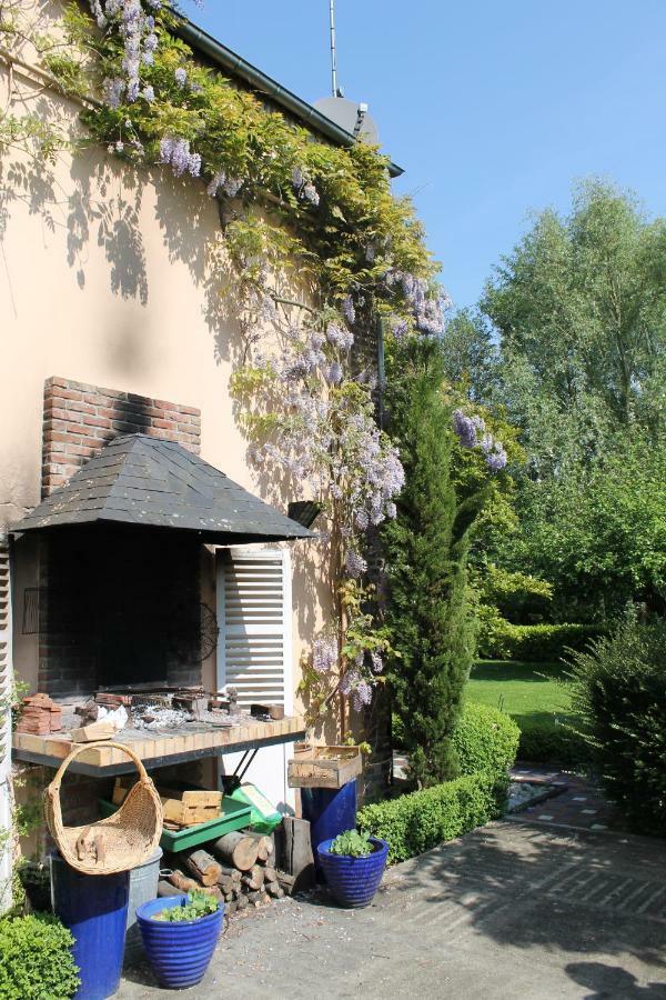 Comme Une Parenthese Au Coeur Des Hortillonnages Amiens Buitenkant foto