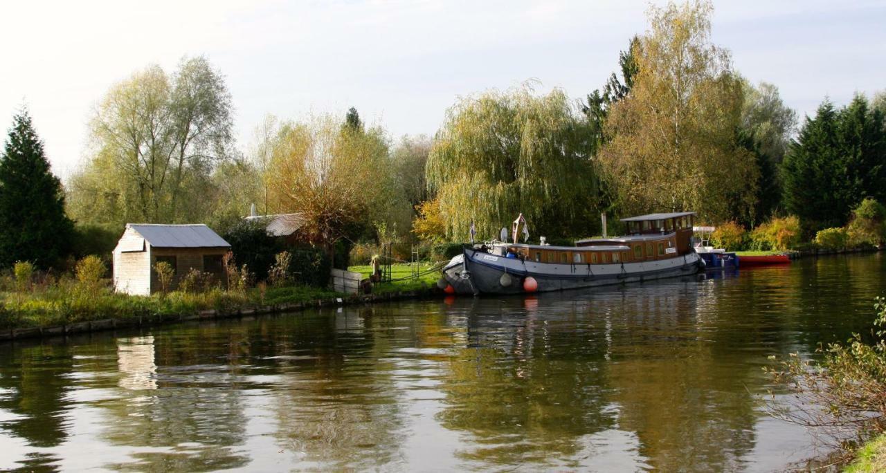 Comme Une Parenthese Au Coeur Des Hortillonnages Amiens Buitenkant foto